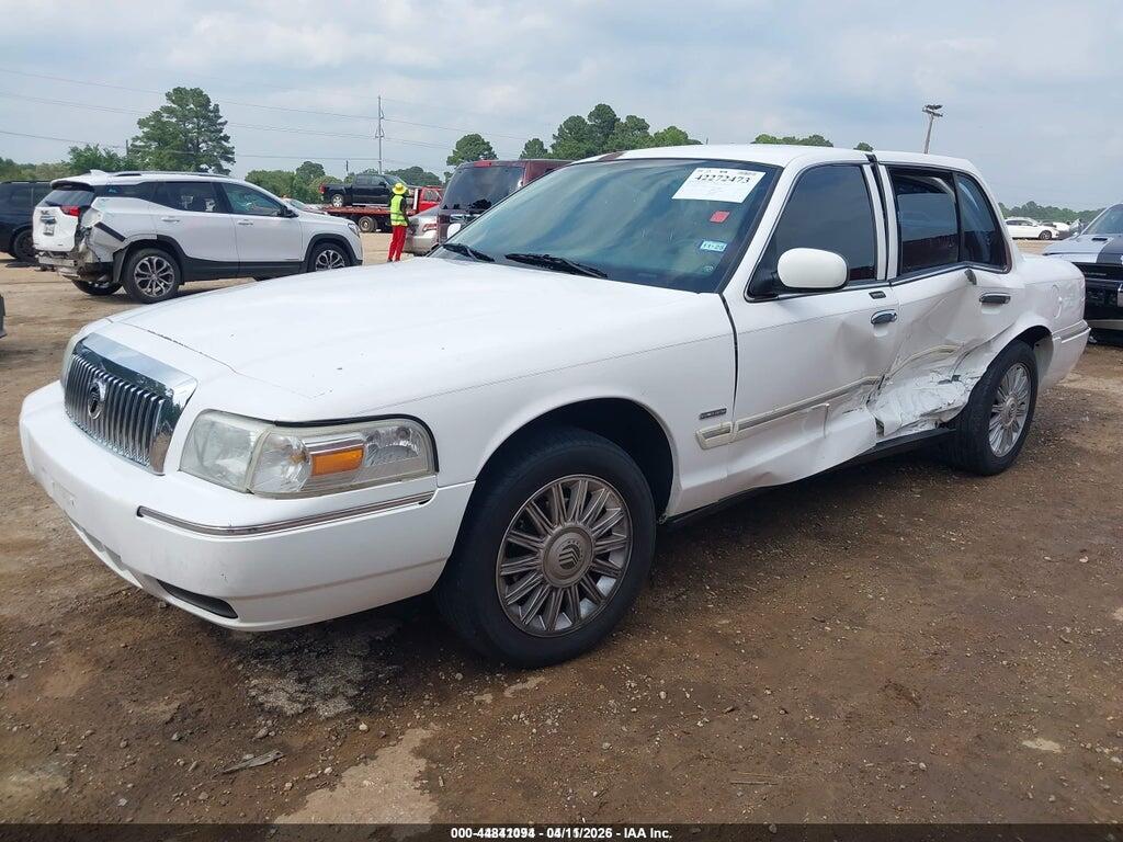 2MEHM75V69X603150 2009 MERCURY GRAND MARQUIS photo no. 2