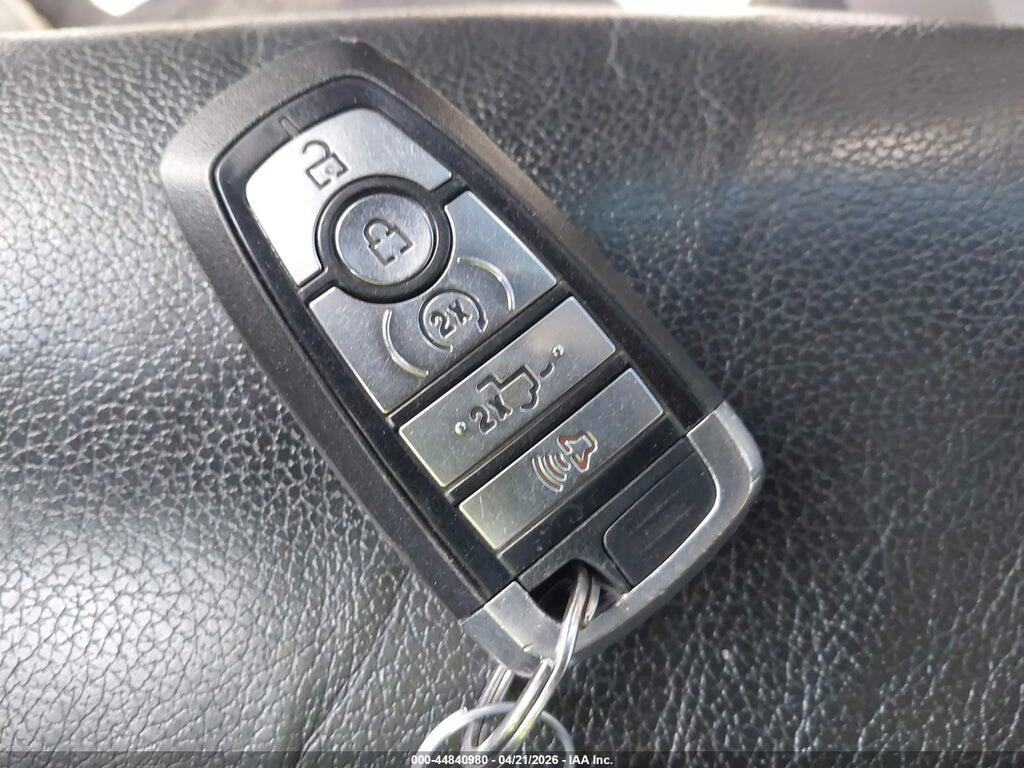 1FT8W3BT9KEE12692 2019 FORD F-350 photo no. 10