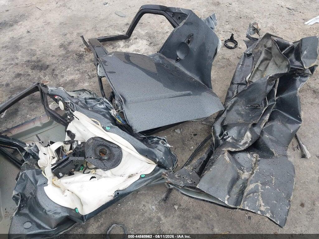1FMCU04158KE50629 2008 FORD ESCAPE photo no. 11