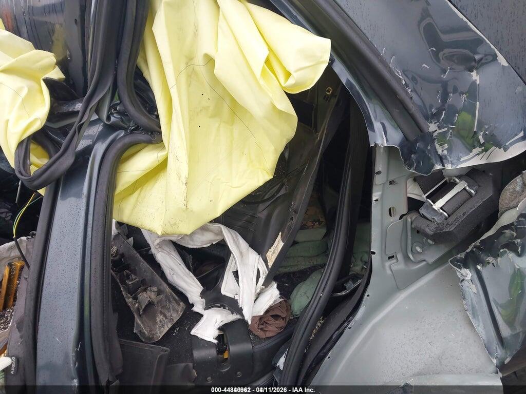 1FMCU04158KE50629 2008 FORD ESCAPE photo no. 8