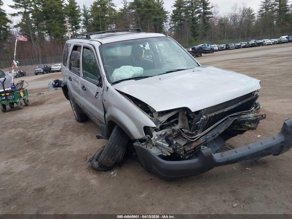 1FMCU041X2KB00422 2002 FORD ESCAPE photo no. 12