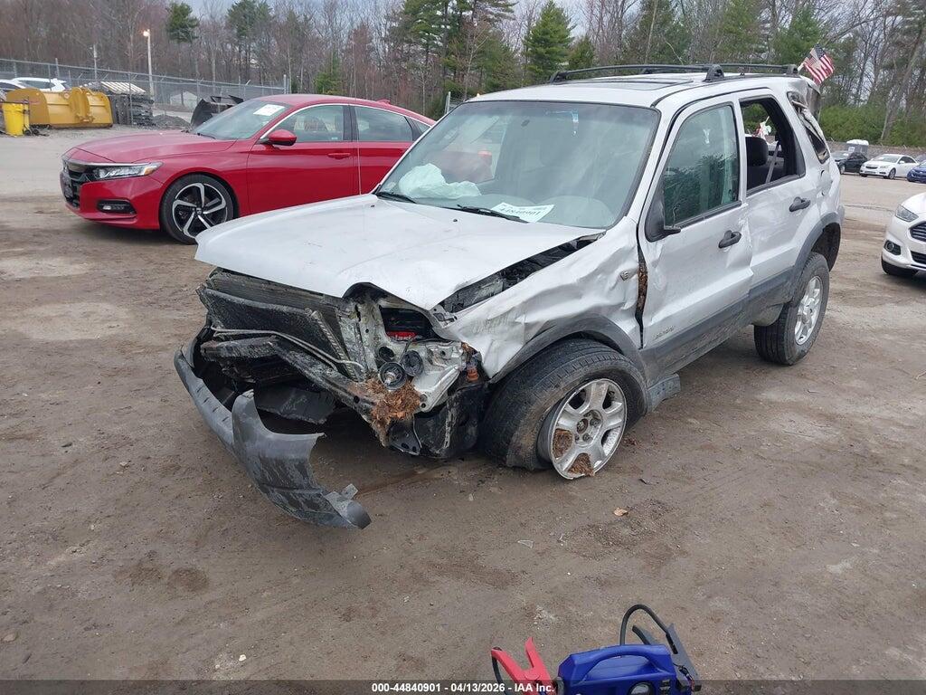 1FMCU041X2KB00422 2002 FORD ESCAPE photo no. 2