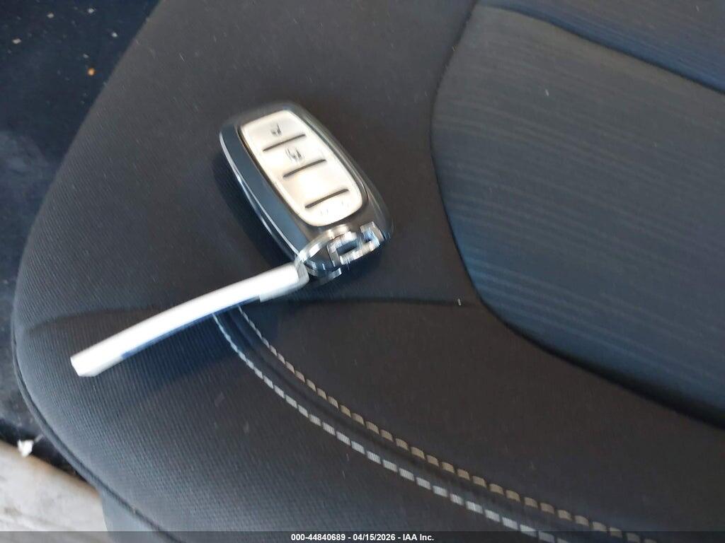 2C4RC1CG5LR243410 2020 CHRYSLER VOYAGER photo no. 11