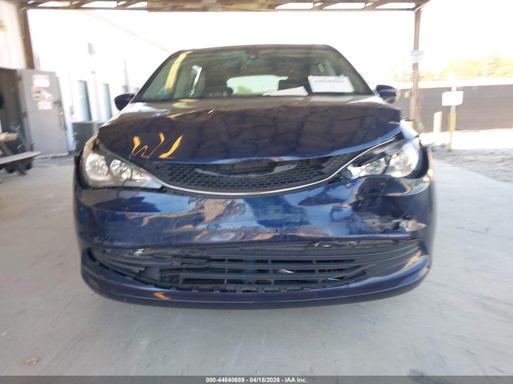 2C4RC1CG5LR243410 2020 CHRYSLER VOYAGER photo no. 12