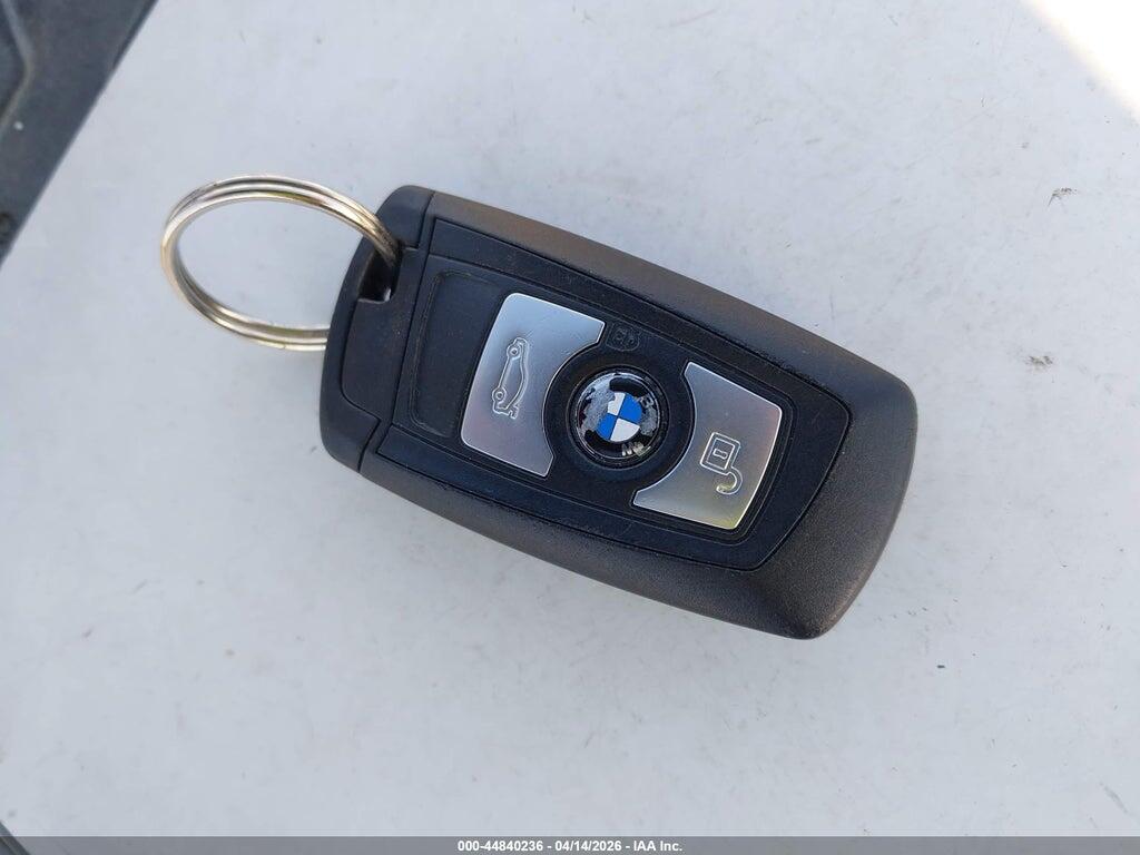 WBA3A5G54DNP26409 2013 BMW 328I photo no. 11