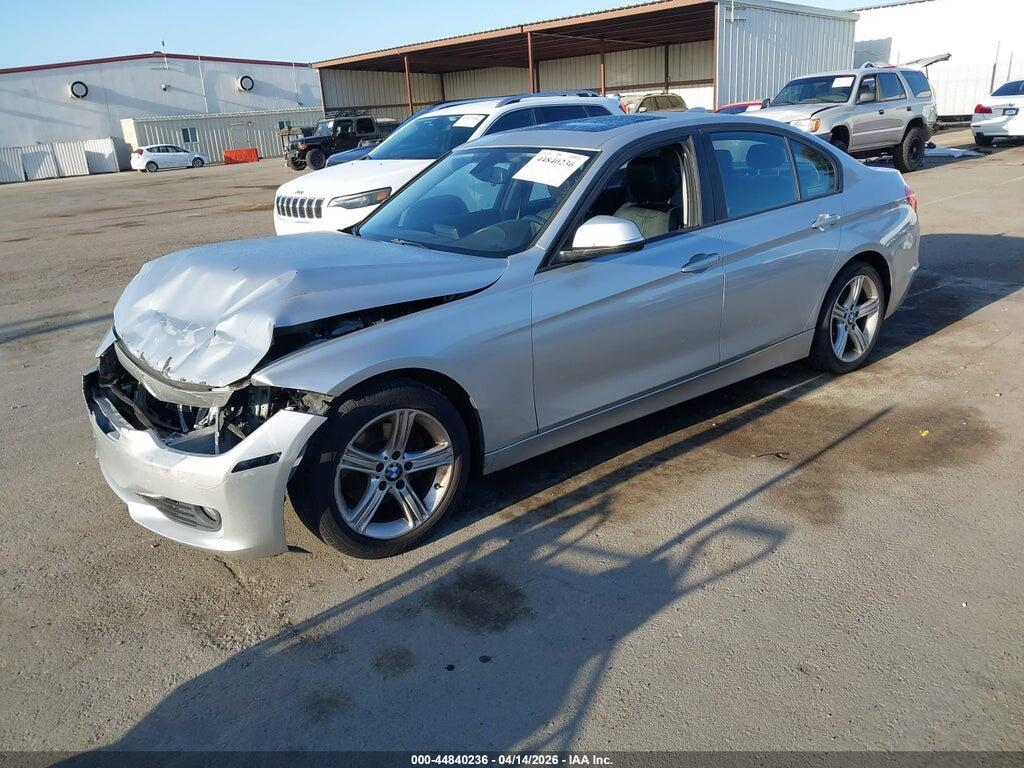 WBA3A5G54DNP26409 2013 BMW 328I photo no. 2