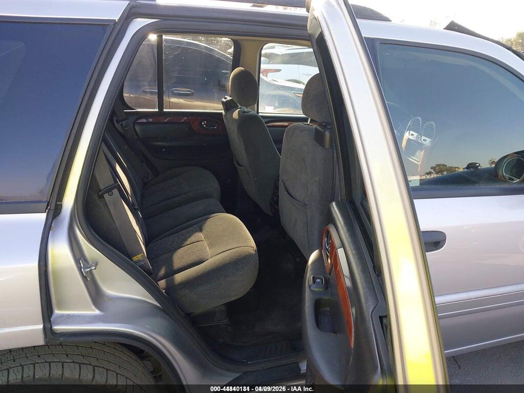 1GKDS13S652146370 2005 GMC ENVOY photo no. 8