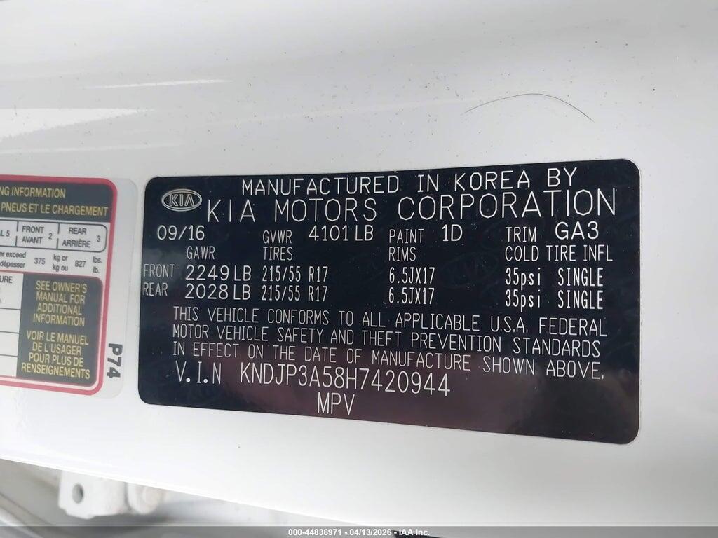 KNDJP3A58H7420944 2017 KIA SOUL photo no. 9