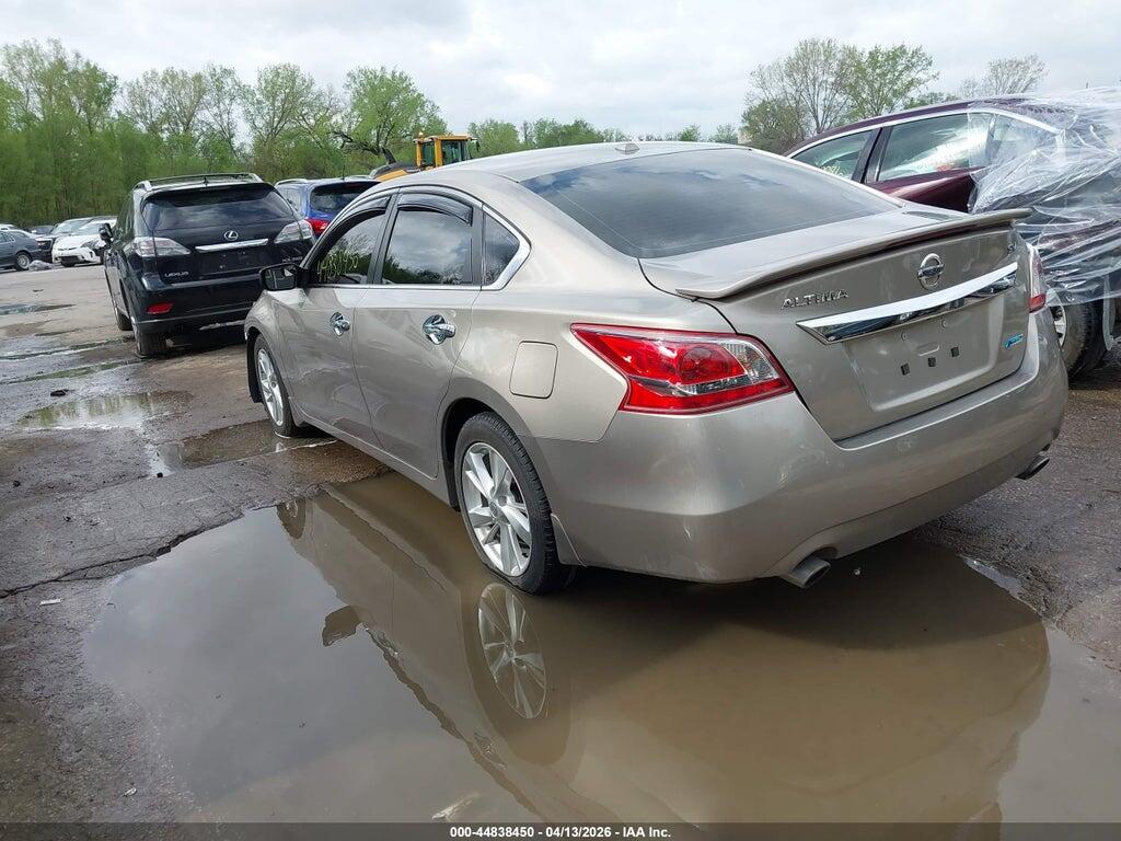 1N4AL3AP4DN531032 2013 NISSAN ALTIMA photo no. 3