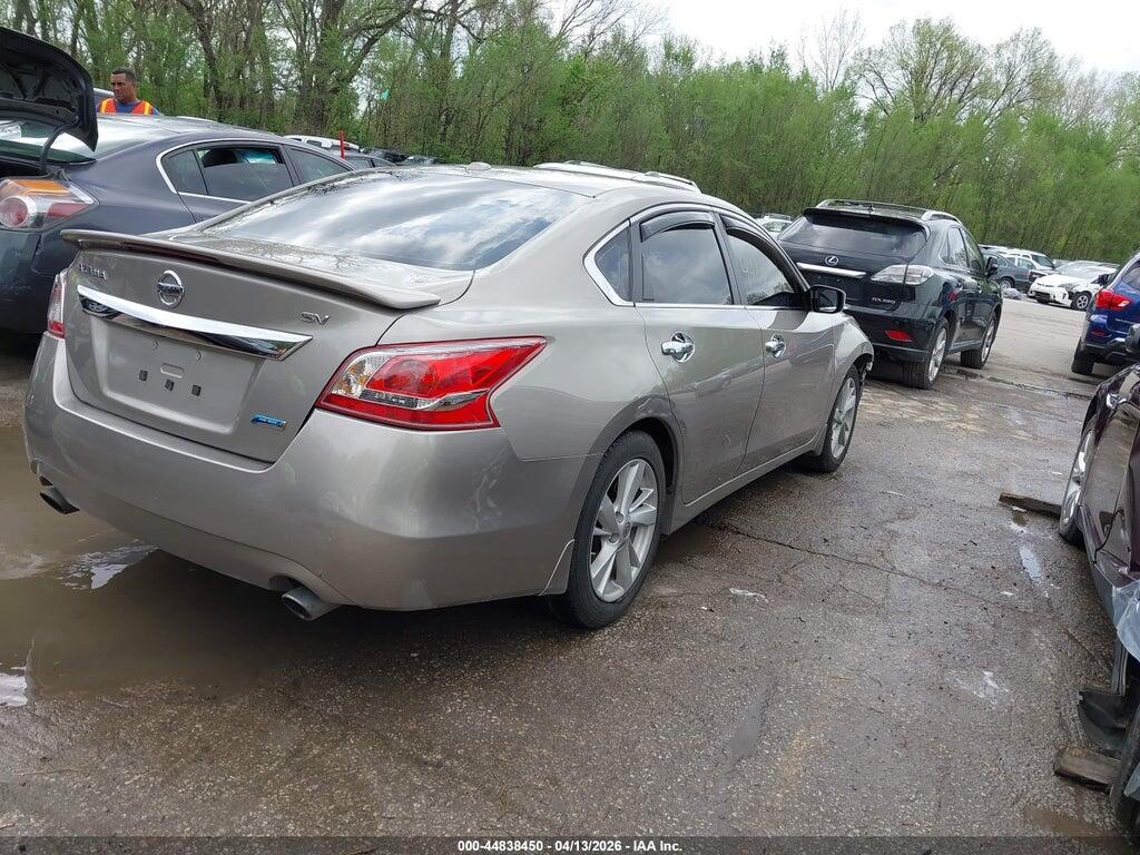 1N4AL3AP4DN531032 2013 NISSAN ALTIMA photo no. 4