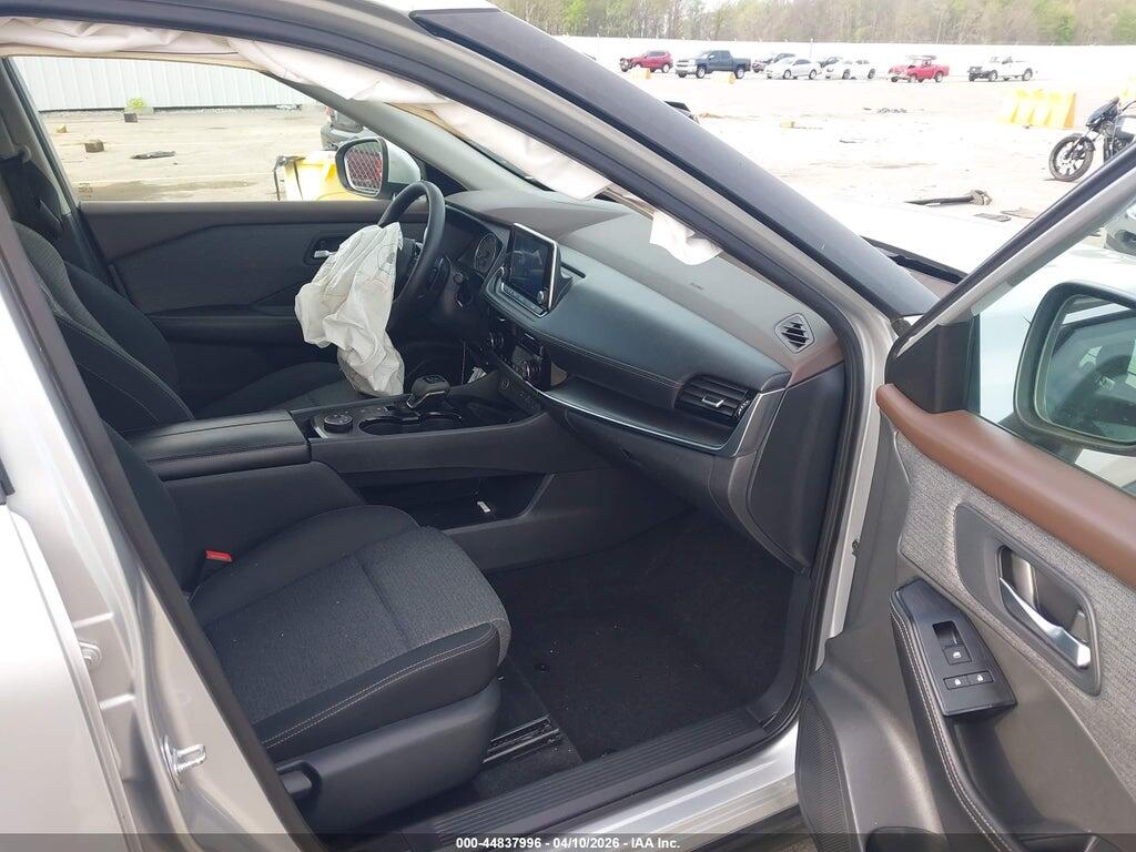 5N1BT3BB3NC675715 2022 NISSAN ROGUE photo no. 5
