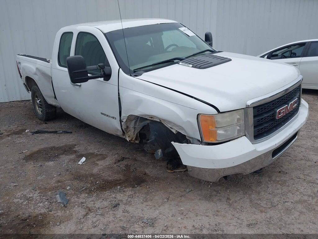 1GT22ZCG3BZ311615 2011 GMC SIERRA 2500HD photo no. 1