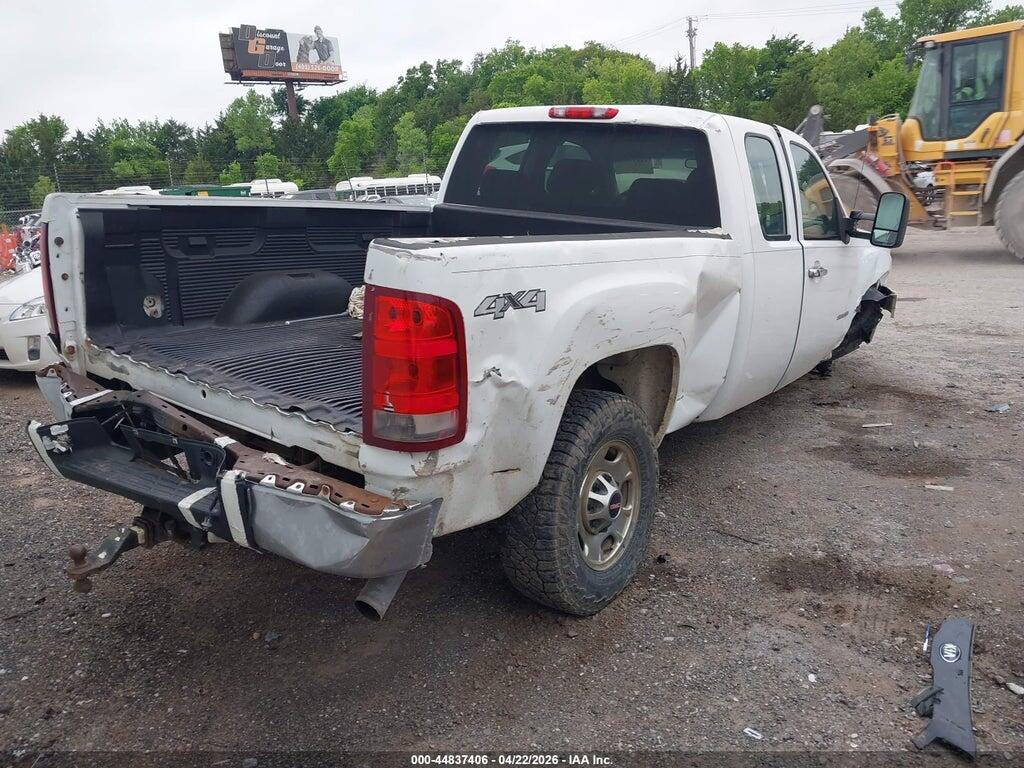 1GT22ZCG3BZ311615 2011 GMC SIERRA 2500HD photo no. 4