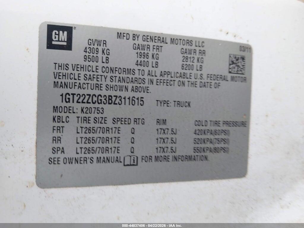 1GT22ZCG3BZ311615 2011 GMC SIERRA 2500HD photo no. 9