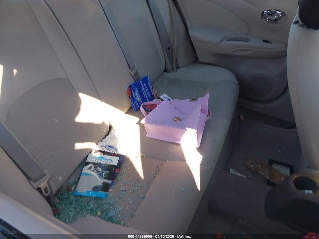 3N1CN7AP5CL825657 2012 NISSAN VERSA photo no. 8