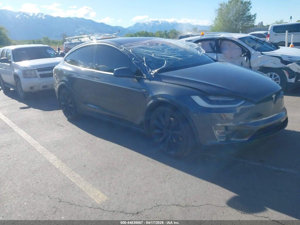 5YJXCAE43GFS00745 2016 TESLA MODEL X photo no. 1