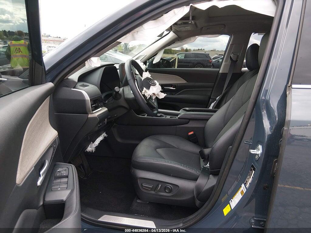 5TDAAAB55RS030766 2024 TOYOTA GRAND HIGHLANDER photo no. 5