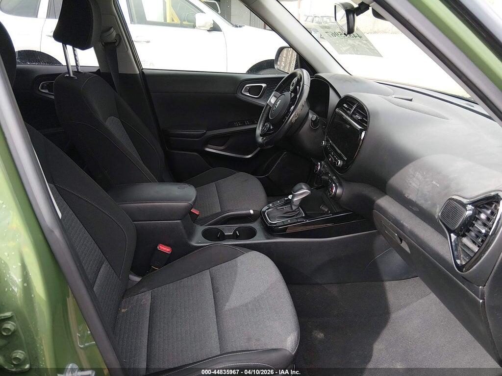 KNDJ33AU4M7127619 2021 KIA SOUL photo no. 5