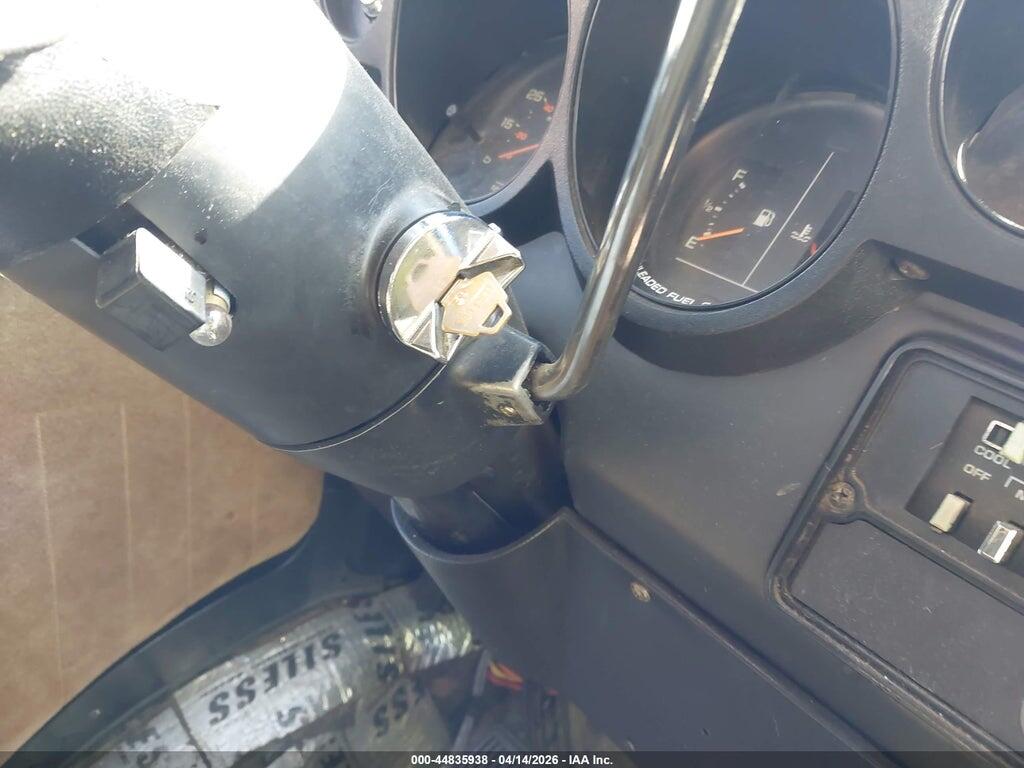 2B6FB13Y6JK124094 1988 DODGE RAM VAN photo no. 11