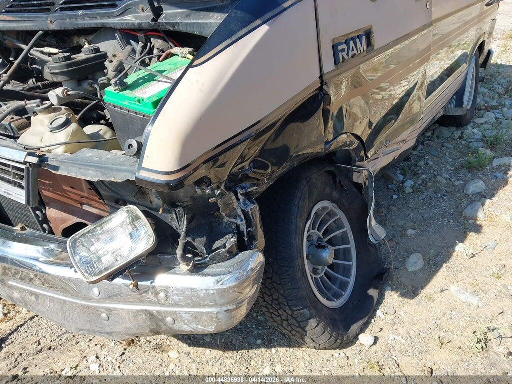 2B6FB13Y6JK124094 1988 DODGE RAM VAN photo no. 6