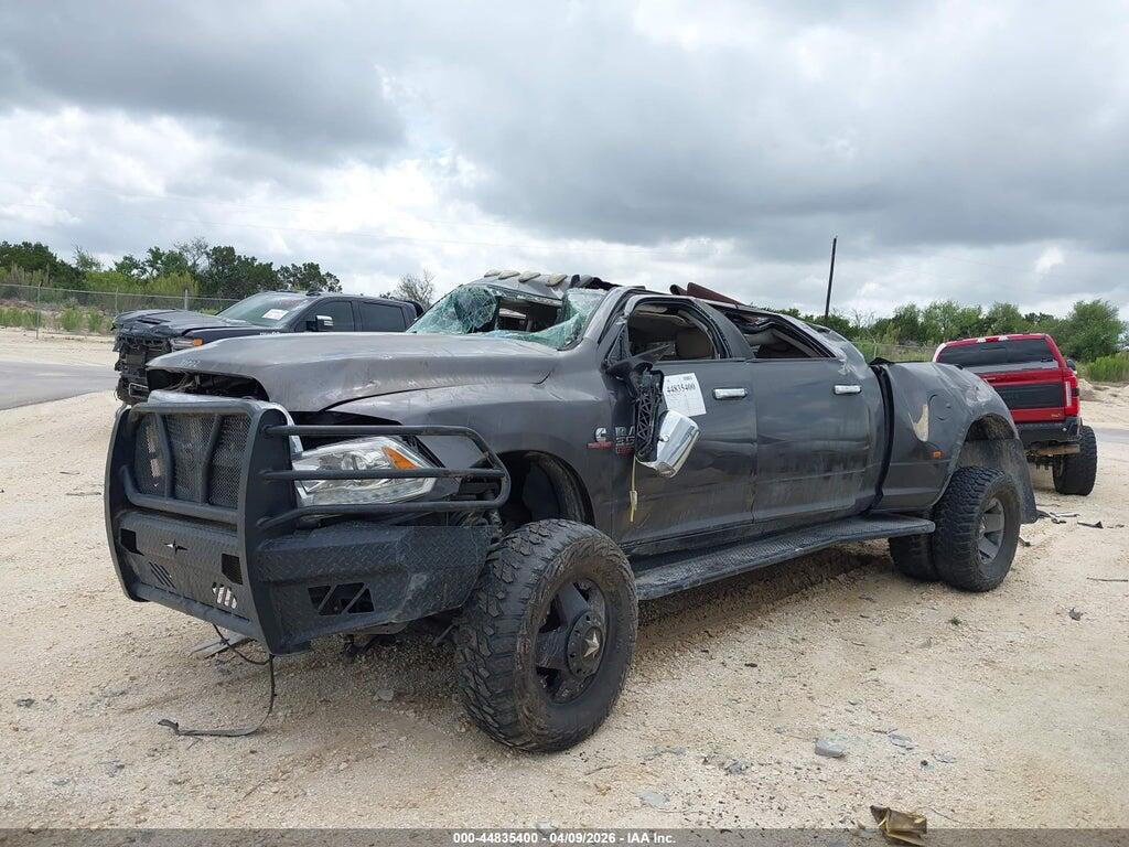 3C63RRML6FG604949 2015 RAM 3500 photo no. 2