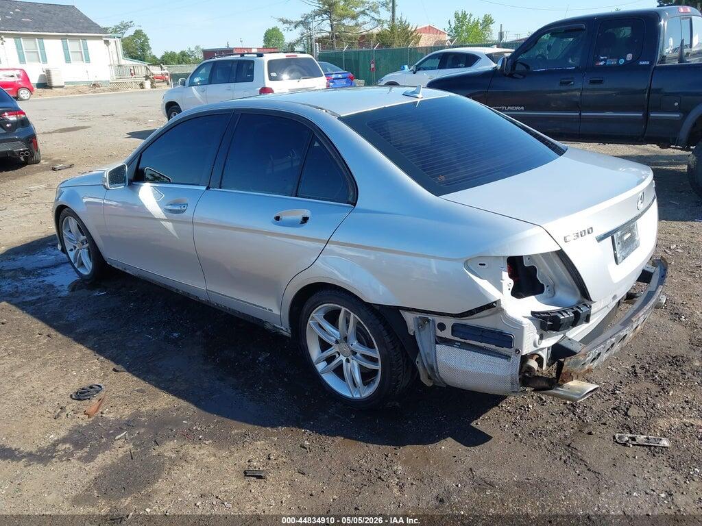WDDGF8BBXCR200576 2012 MERCEDES-BENZ C 300 photo no. 3