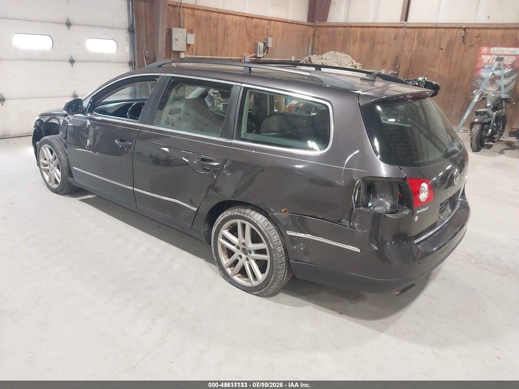 WVWTK73C28E010517 2008 VOLKSWAGEN PASSAT photo no. 3