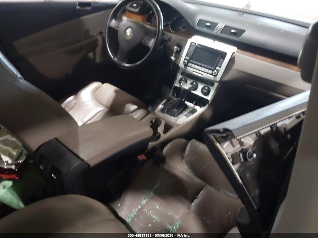 WVWTK73C28E010517 2008 VOLKSWAGEN PASSAT photo no. 5