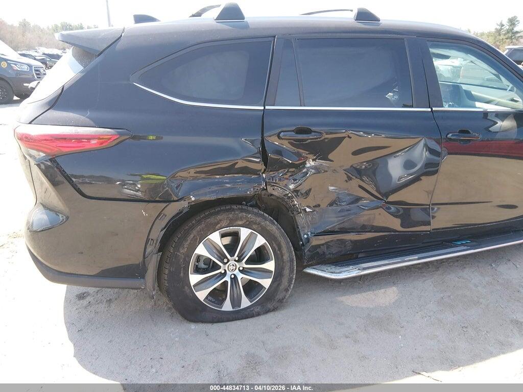 5TDKDRBH9PS503358 2023 TOYOTA HIGHLANDER photo no. 6