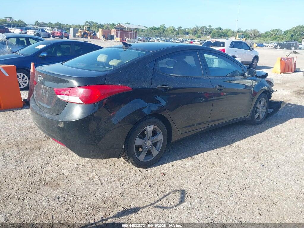KMHDH4AE3DU796037 2013 HYUNDAI ELANTRA photo no. 4