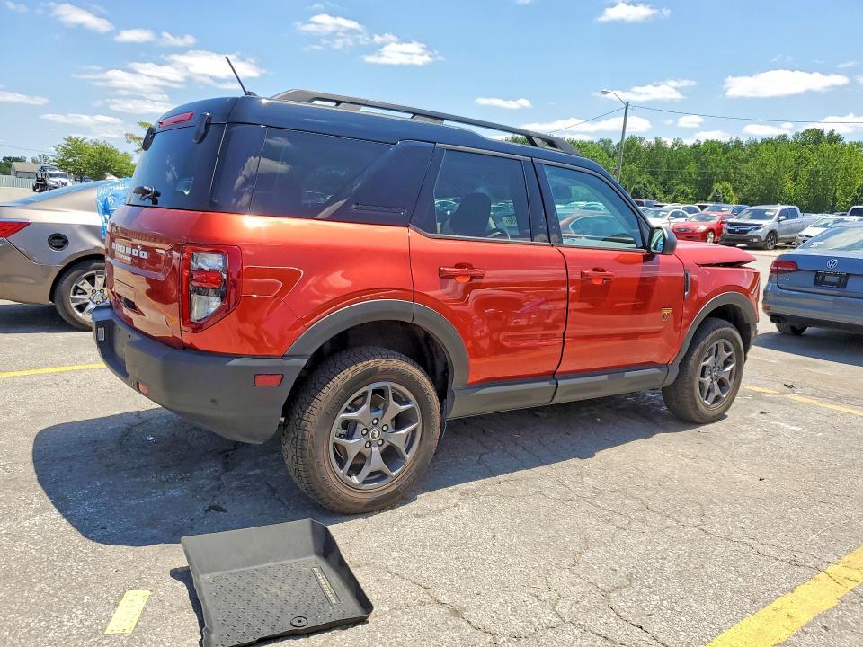 2022 FORD BRONCO SPORT BADLANDS — Фото 3 из 13