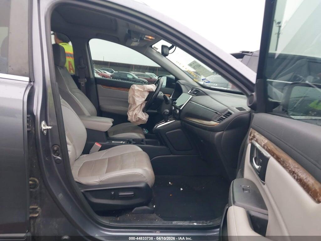 7FARW1H84HE038953 2017 HONDA CR-V photo no. 5