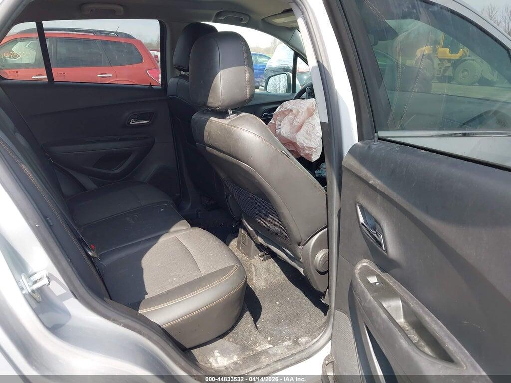 KL7CJPSB3LB323238 2020 CHEVROLET TRAX photo no. 8