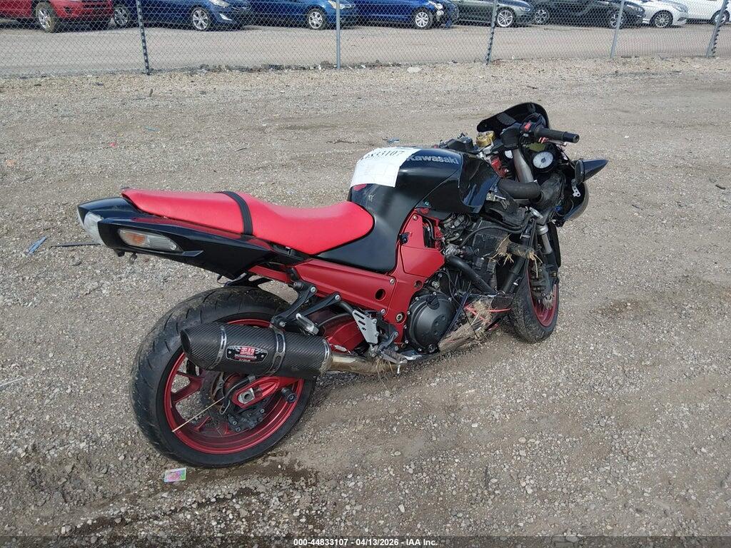 JKBZXNC118A003232 2008 KAWASAKI ZX1400 photo no. 4