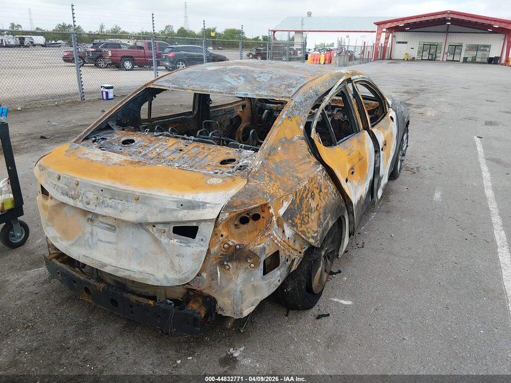 JM1BN1V79H1109682 2017 MAZDA MAZDA3 photo no. 4
