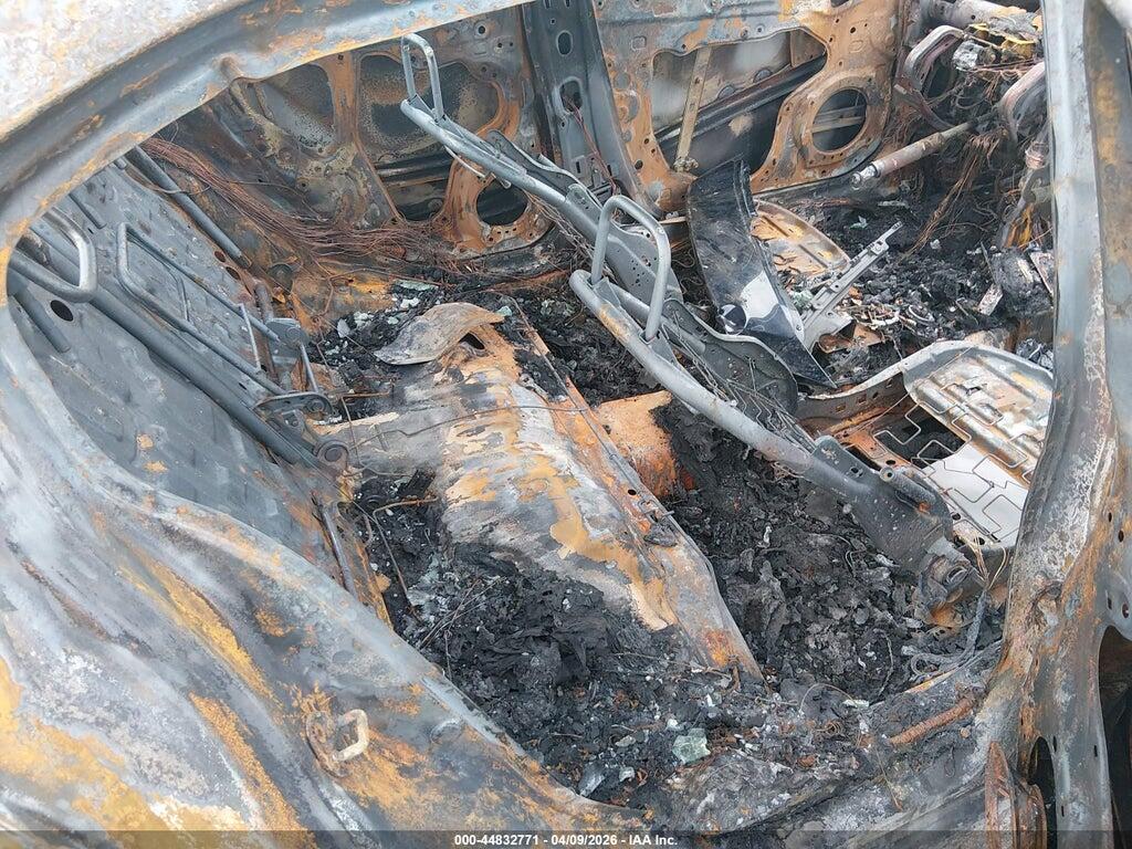 JM1BN1V79H1109682 2017 MAZDA MAZDA3 photo no. 8