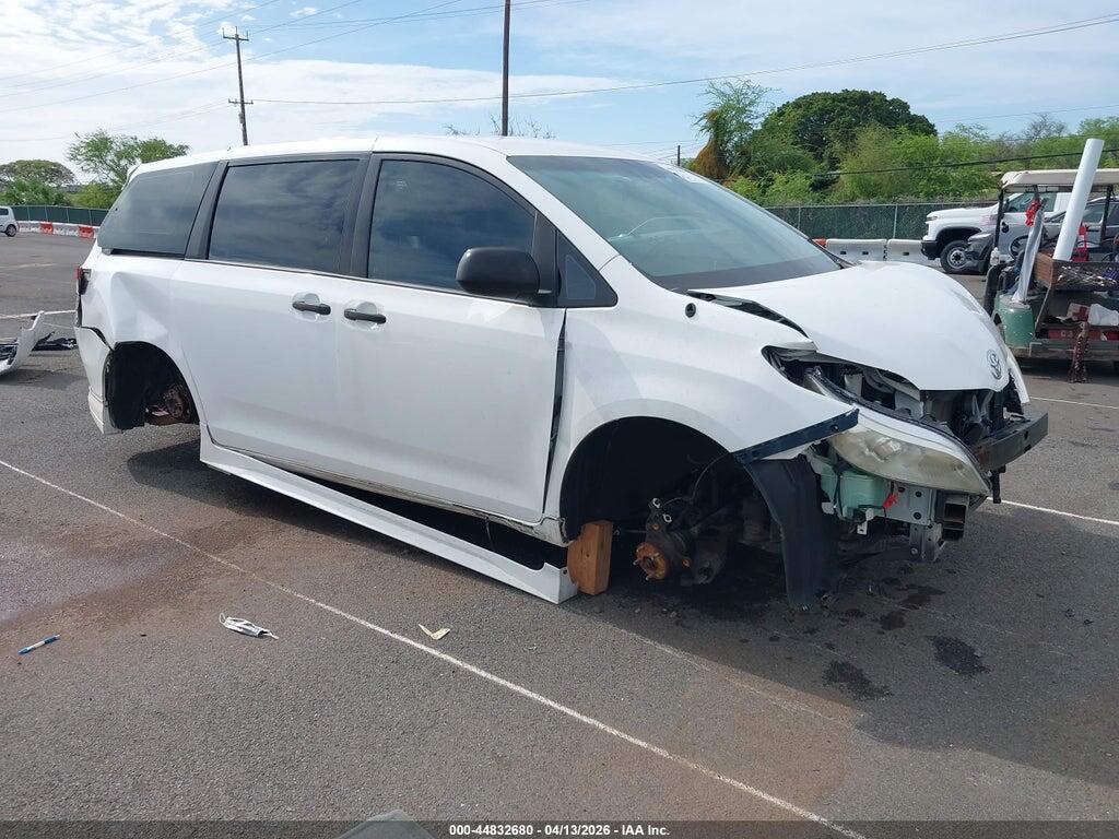 5TDZK3DC3DS358364 2013 TOYOTA SIENNA photo no. 1