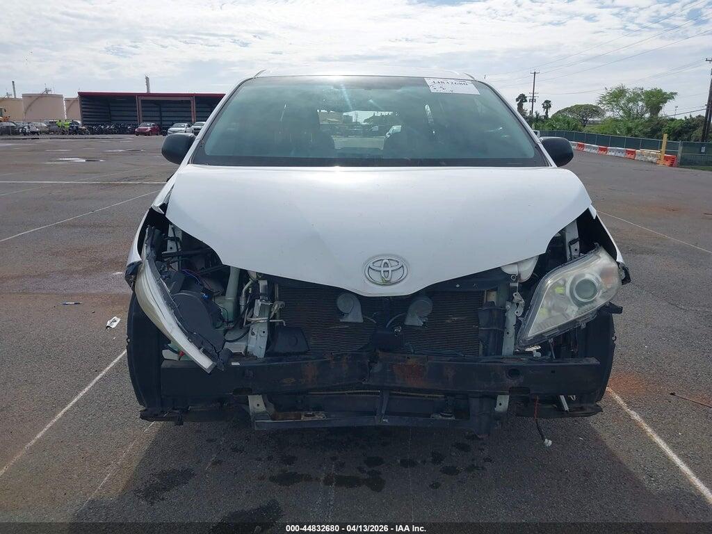 5TDZK3DC3DS358364 2013 TOYOTA SIENNA photo no. 12