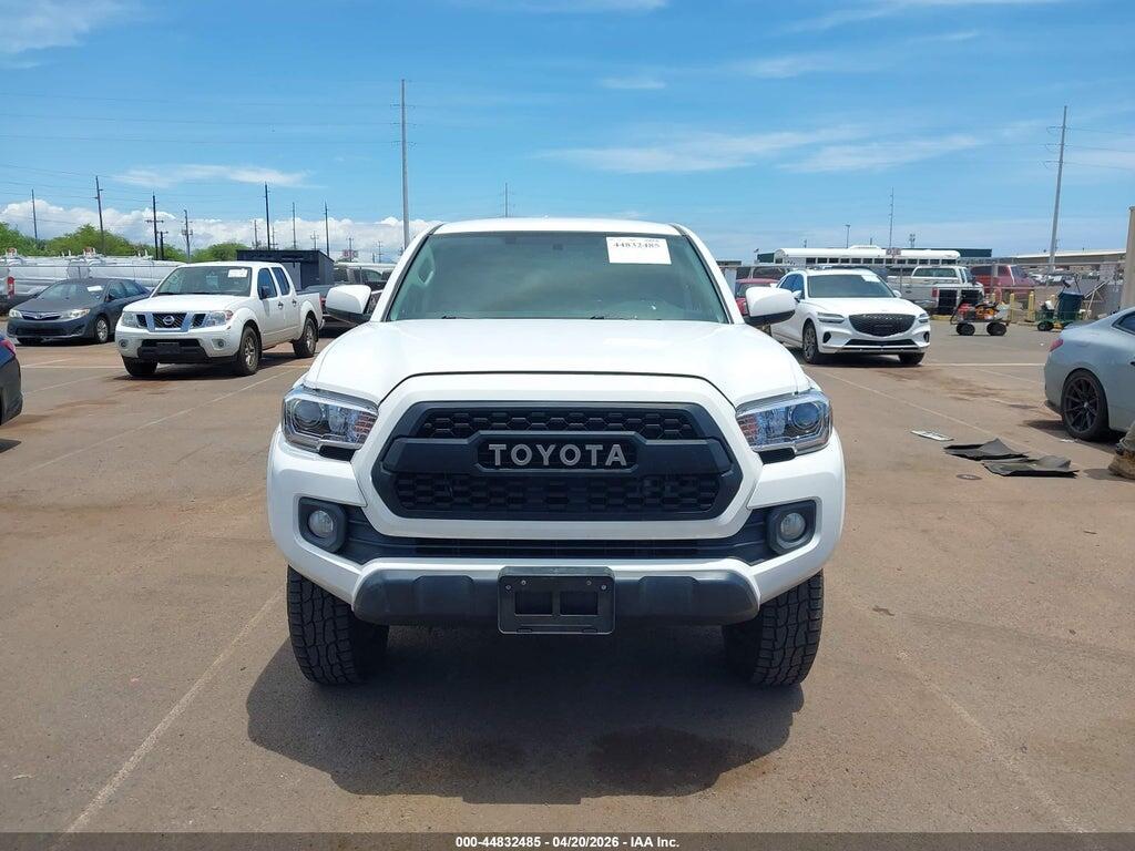 3TMAZ5CN9HM034042 2017 TOYOTA TACOMA photo no. 12