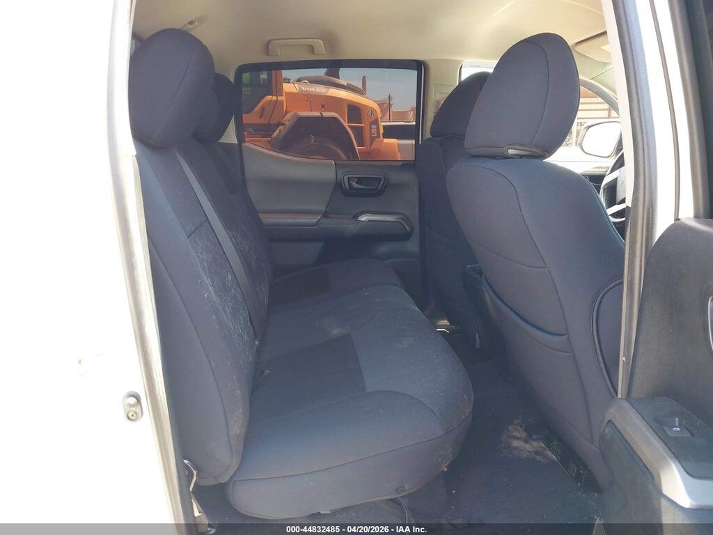 3TMAZ5CN9HM034042 2017 TOYOTA TACOMA photo no. 8