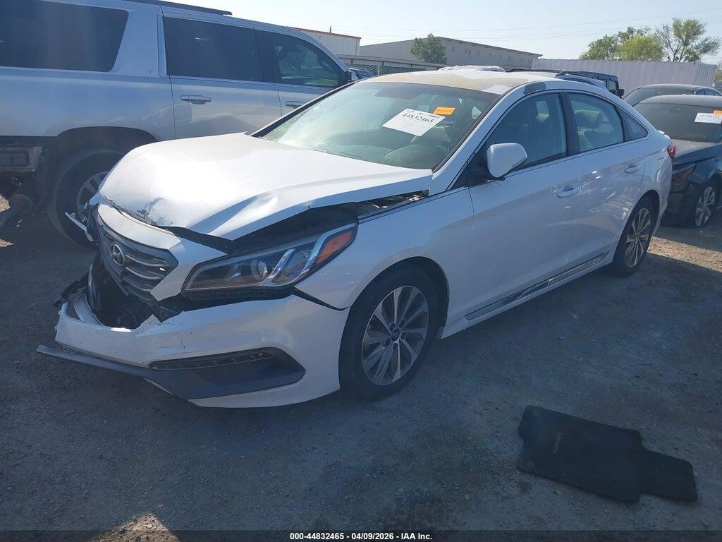 5NPE34AF6FH046645 2015 HYUNDAI SONATA photo no. 2