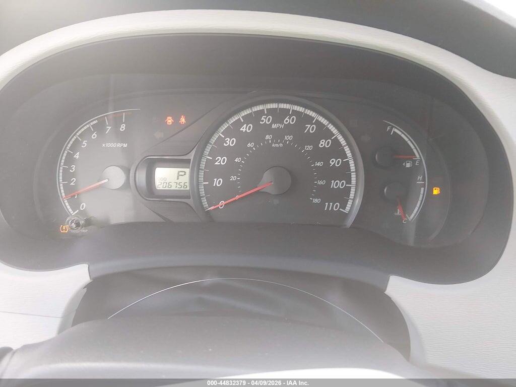 5TDKK3DC3BS032109 2011 TOYOTA SIENNA photo no. 7