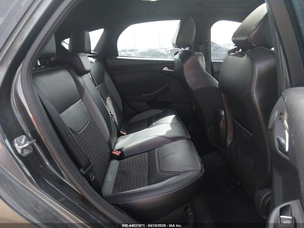 1FADP3L90HL212387 2017 FORD FOCUS ST photo no. 8