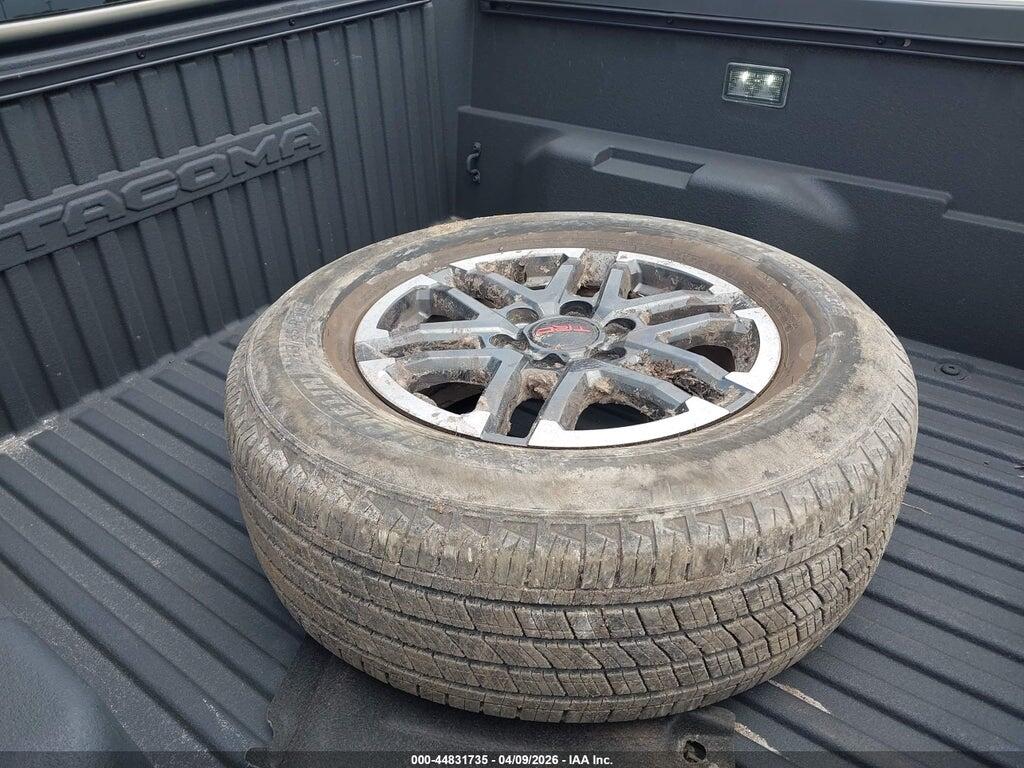3TYKB5FN5ST019490 2025 TOYOTA TACOMA photo no. 12