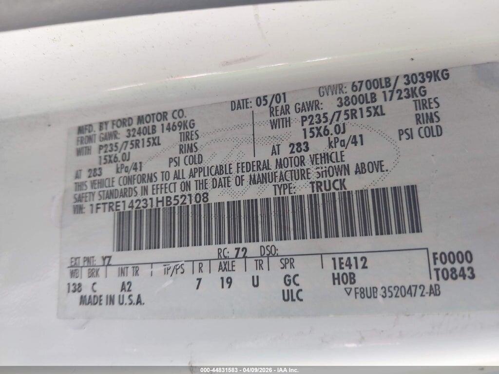 1FTRE14231HB52108 2001 FORD E-150 photo no. 9