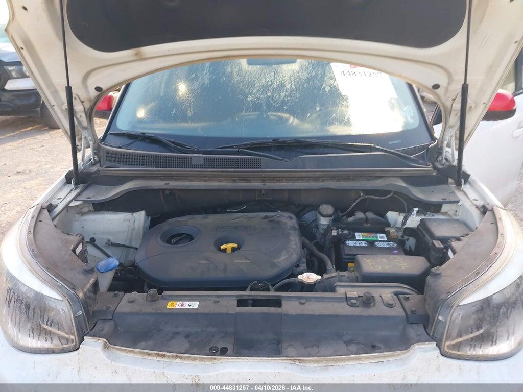 KNDJP3A53H7435416 2017 KIA SOUL photo no. 10