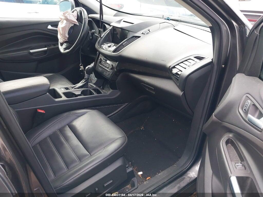1FMCU0JD1HUD64530 2017 FORD ESCAPE photo no. 5