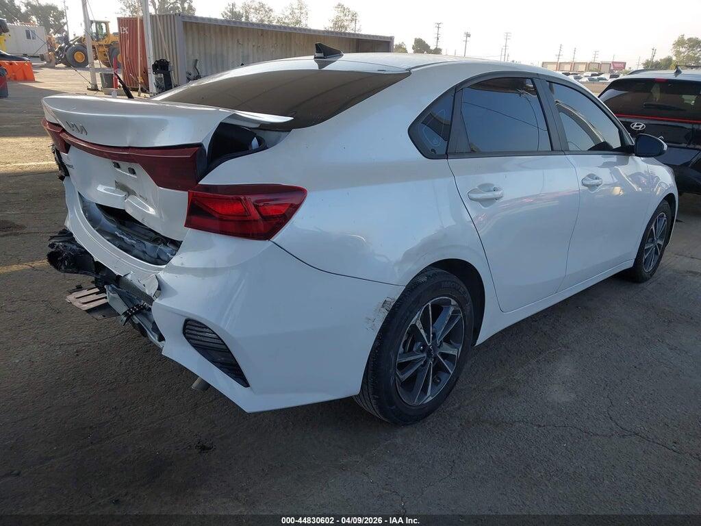 3KPF24ADXPE671934 2023 KIA FORTE photo no. 4
