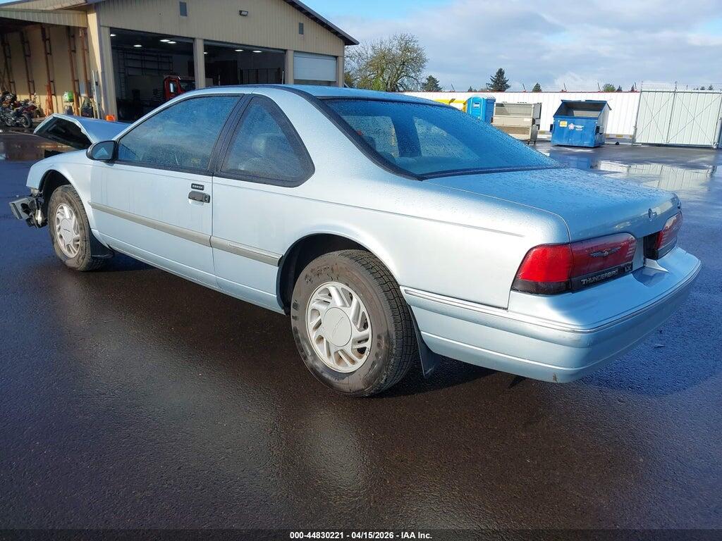 1FAPP62TXNH157389 1992 FORD THUNDERBIRD photo no. 3