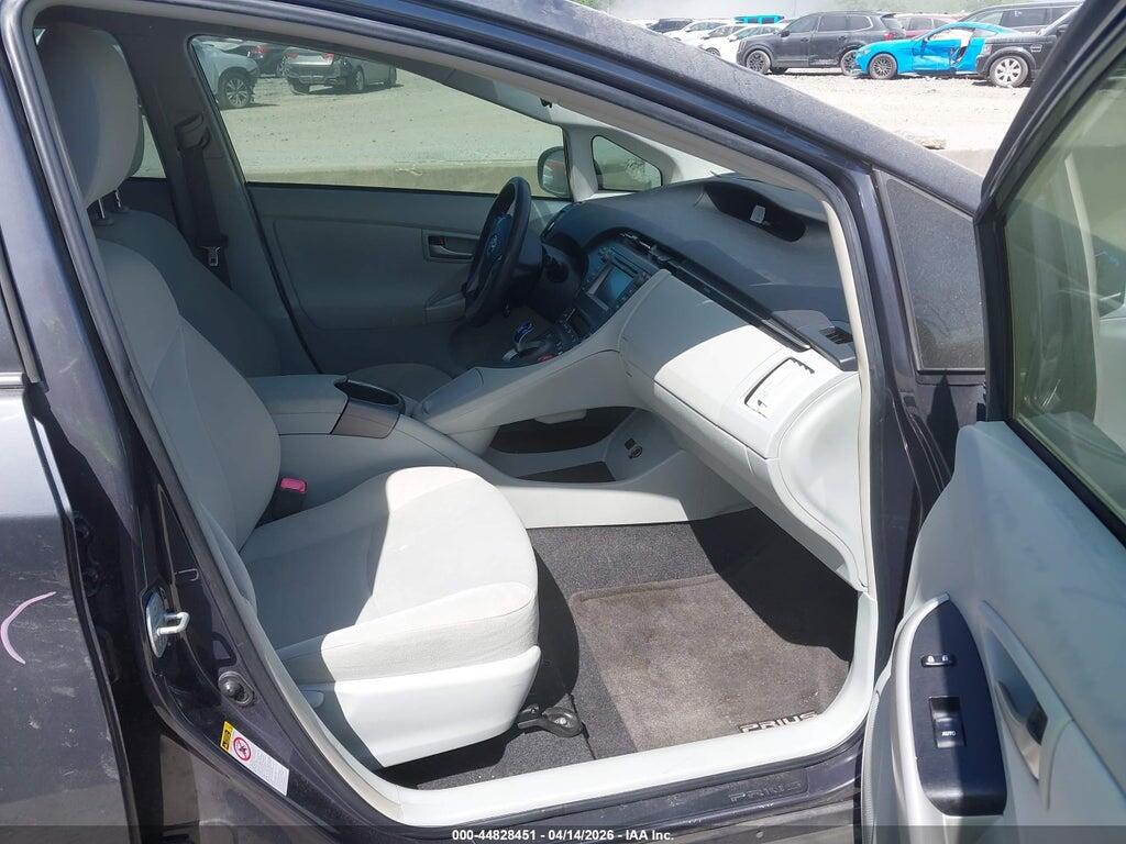 JTDKN3DU9D5690915 2013 TOYOTA PRIUS photo no. 5